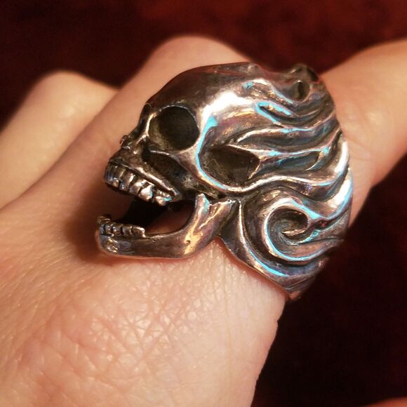 Big Skull Ring, Vintage Sterling Silver, Punk Rock Star, Goth Biker Rockabilly - Picture 7 of 10